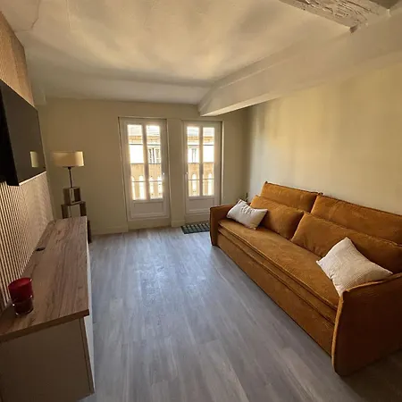 L'ecuyere - T2 - Hypercentre - Balcon Apartment