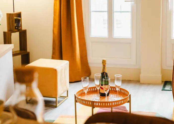 L'ecuyere - T2 - Hypercentre - Balcon Apartment